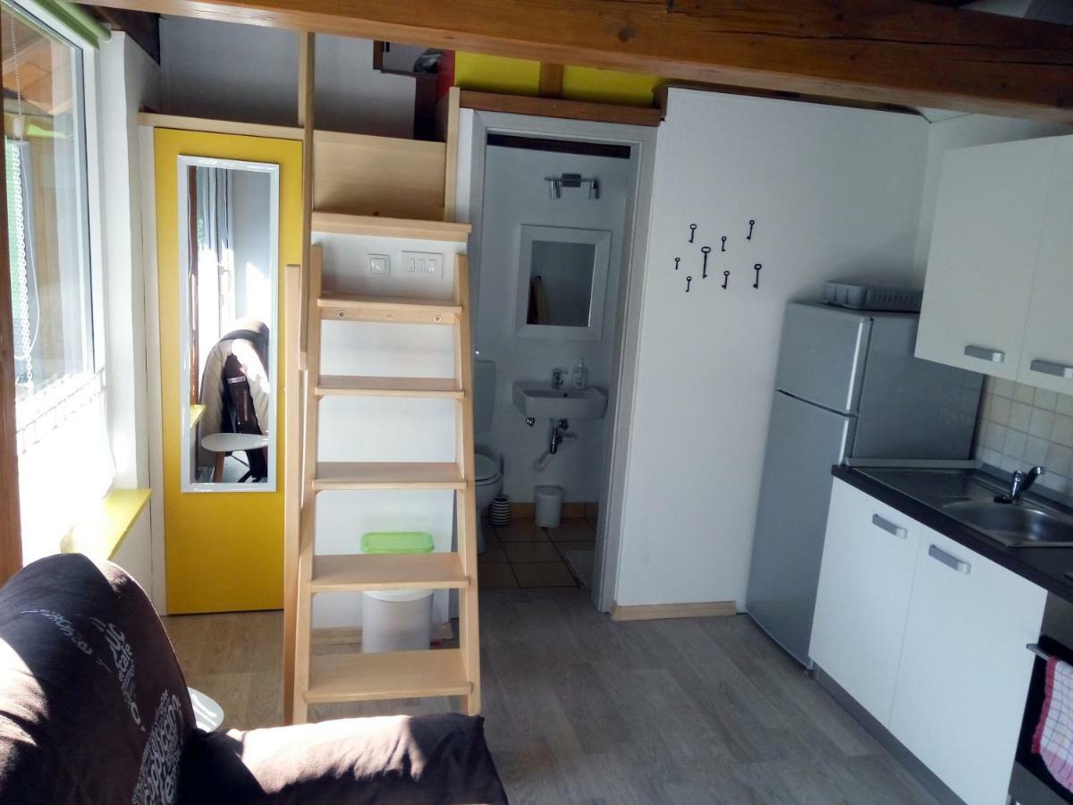 Tiny House With A Big Heart Postojna Exterior photo