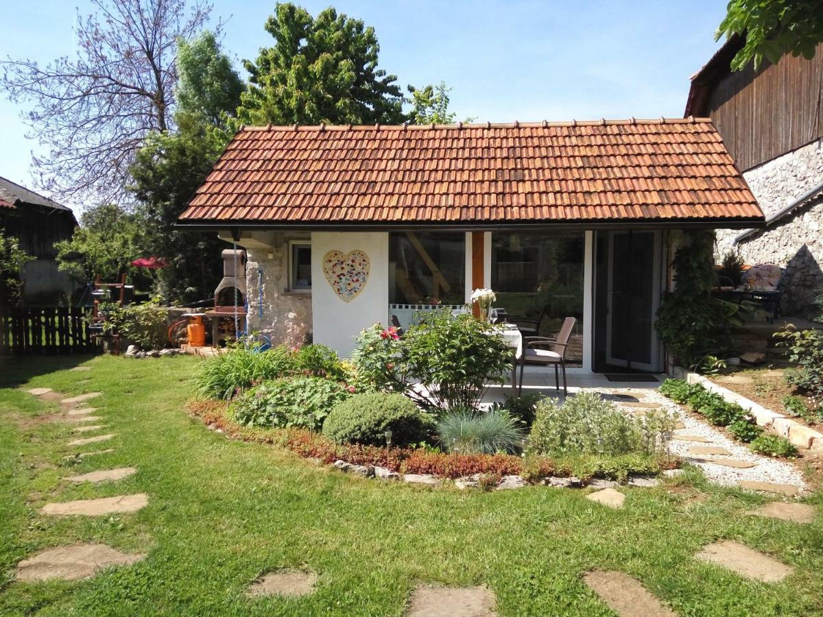 Tiny House With A Big Heart Postojna Exterior photo